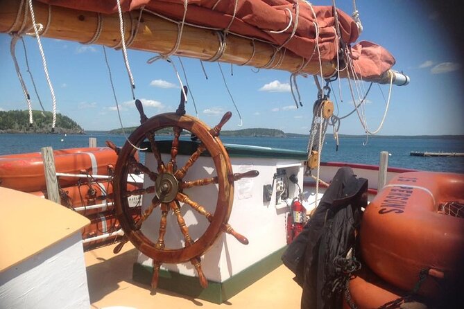 1.5 to 2-Hr Windjammer Sailing Trip in Maine w/ Licensed Captain - Setting out from the Bar Harbor Inn Pier