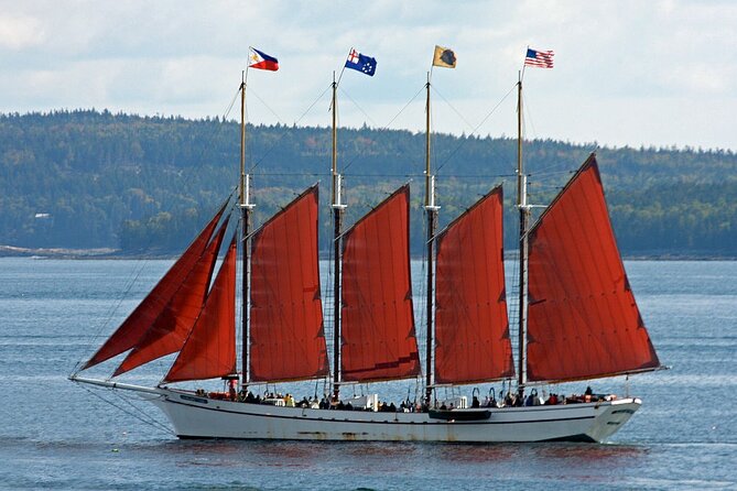1.5 to 2-Hr Windjammer Sailing Trip in Maine w/ Licensed Captain - Life on deck, from picnics to music