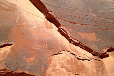 2.5 Hours of Monument Valley’s Backcountry 4×4 Tour