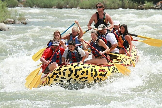 2 Hour Rafting on the Yellowstone River - Gear, facilities, and the wet-weather reality
