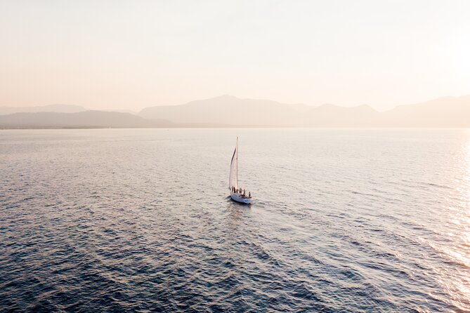 2 Hour Sailing Cruise on Lake Tahoe - Weather, timing, and the practical tradeoffs