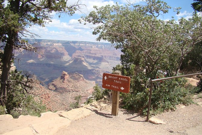 3 Hour Back-Road Safari to Grand Canyon with Entrance Gate By-Pass at 9:30 am - Why the back-road entrance matters at 9:30 am