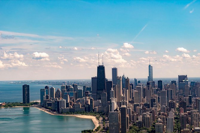 360 CHICAGO Observation Deck Admission - Reaching 360 CHICAGO on Michigan Avenue
