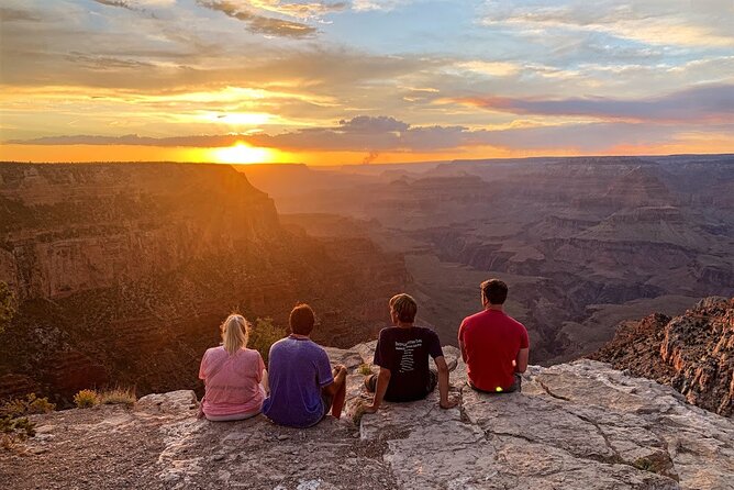 4-Hour Biblical Creation + Sunset Tour • Grand Canyon National Park South Rim - Navajo Point explains the lake spillover model