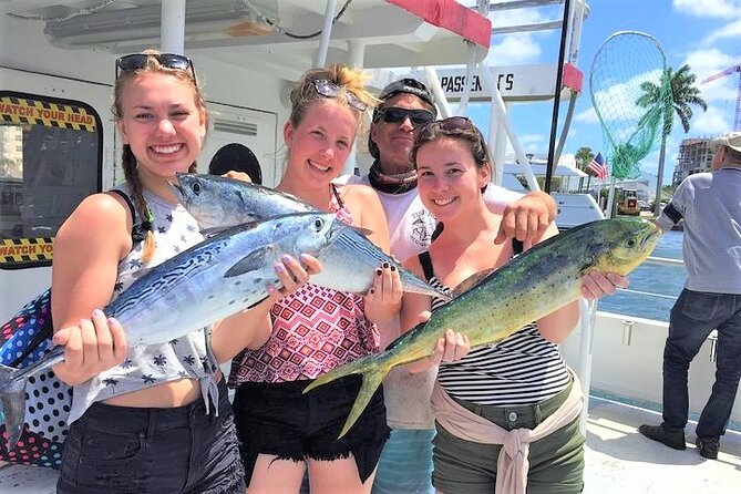 4-Hour Day or Night-Time Reef Bottom Fishing Charter in Fort Lauderdale - What kind of fishing trip is this?
