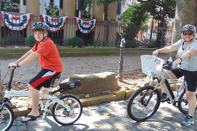 60-Minute Guided Segway History Tour of Savannah - Telfair Square and the first taste of Savannah