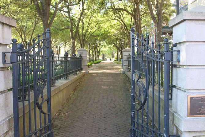 90-Minute Charleston City Sightseeing Bus Tour - The Old Exchange and Provost Dungeon