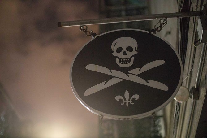 Adults-Only New Orleans Ghost, Crime, Voodoo, and Vampire Tour - The guides make a real difference