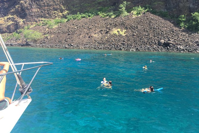 Afternoon Sail & Snorkel to the Captain Cook Monument - From Keauhou Bay to the Kona coast