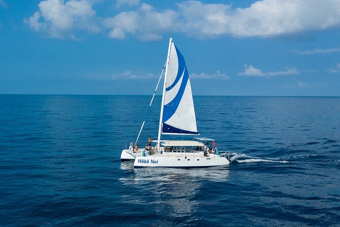 Afternoon Sail & Snorkel to the Captain Cook Monument - Entering Kealakekua Bay with respect