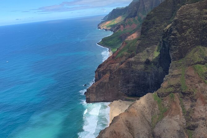 Air Kauai: DOORS-OFF Helicopter Adventure - What to wear and what to leave behind