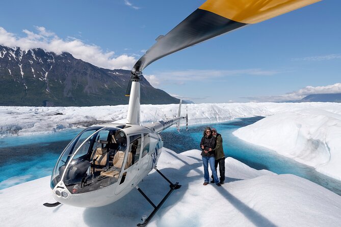 Alaska Helicopter Tour with Glacier Landing - 60 mins - ANCHORAGE AREA - Pilots who shape the experience