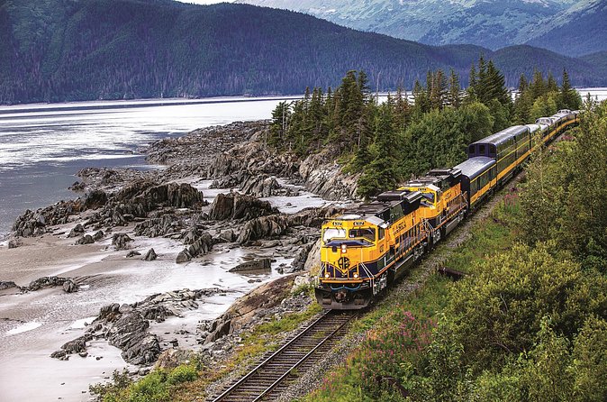 Alaska Railroad Anchorage to Seward Round-Trip Same Day Return - Six hours in Seward, from 11:05 am to 6:00 pm