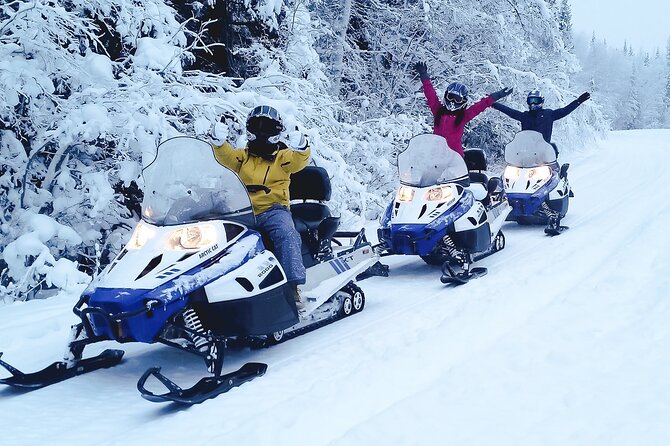 Alaska Snowmobile Adventure Tour - Clothing, helmets, goggles, and the cold