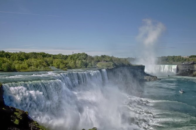 All Inclusive Niagara Falls USA Tour W/Boat Ride,Cave & Much MORE - What the guide adds to the experience
