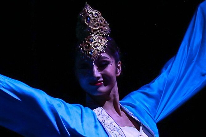 Amazing Acrobats: Grand Shanghai Circus Show in Branson - Inside the Grand Shanghai Theatre