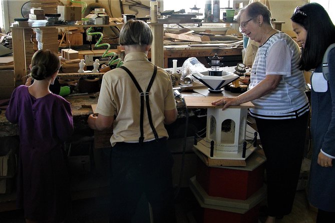 Amish Experience Visit-In-Person Tour - The dairy farm: work behind the food