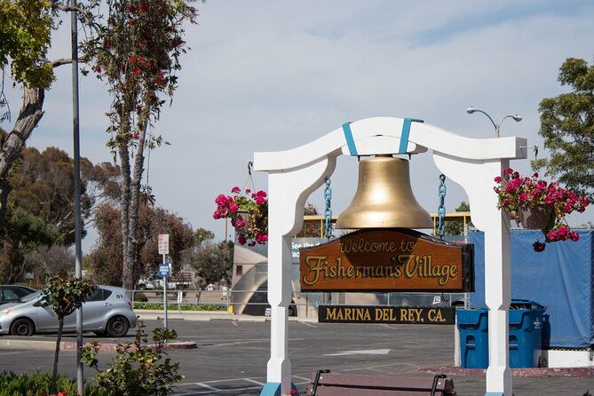 Anaheim to LA: Hollywood, Beaches & Famous Film Sites tour - Marina del Rey and Optional Photo Stops