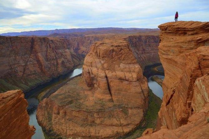Antelope Canyon and Horseshoe Bend Day Tour from Flagstaff - Who should book this tour?