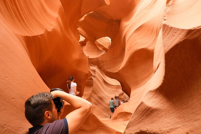Antelope Canyon and Horseshoe Bend Small Group Tour from Vegas - Antelope Canyon X: a quieter alternative