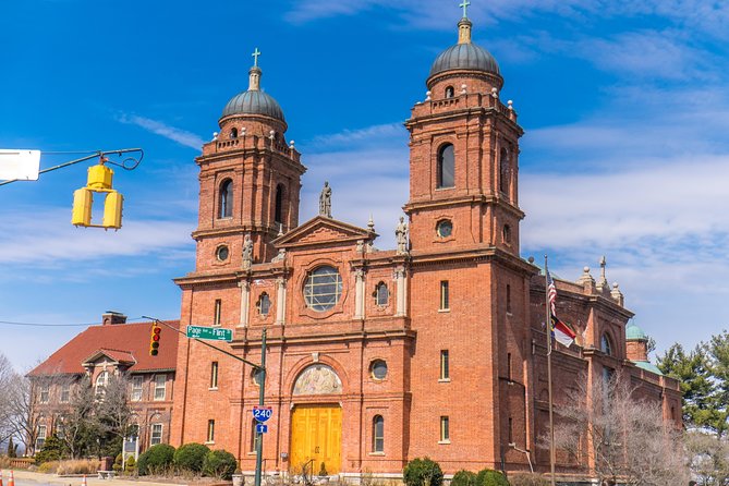 Asheville Insider Guided Walking Tour - Grove Arcade and Asheville’s Gothic Revival style
