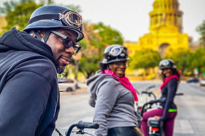 Austin Biker Gang E-Bike Tour - The Central Library and Austin City Limits