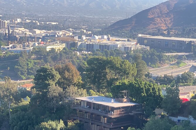 Authentic 3-Hour Hollywood to Beverly Hills Tour - Famous hotels, homes, and the limits of celebrity sightseeing
