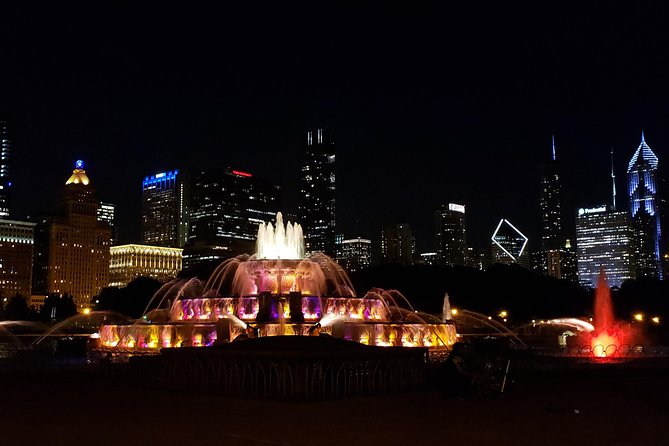 Big Bus Chicago: Hop-On Hop-Off Sightseeing Tour, 24/48/72hr Pass - Stops 9 and 10: Water Tower, the Magnificent Mile, and 360 Chicago