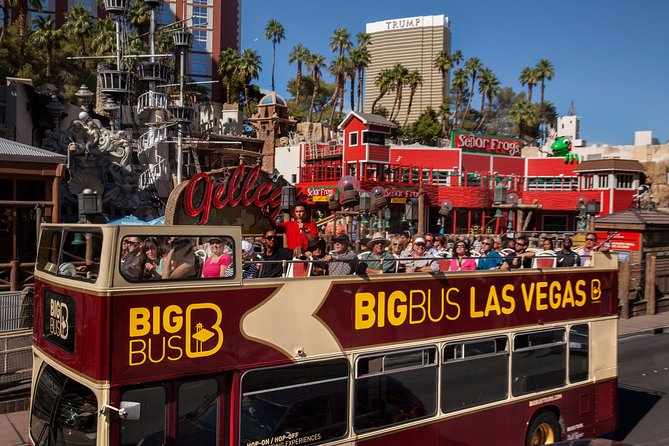 Big Bus Las Vegas: Hop-On Hop-Off Sightseeing Bus Tour - Why this bus is useful in a city built for cars