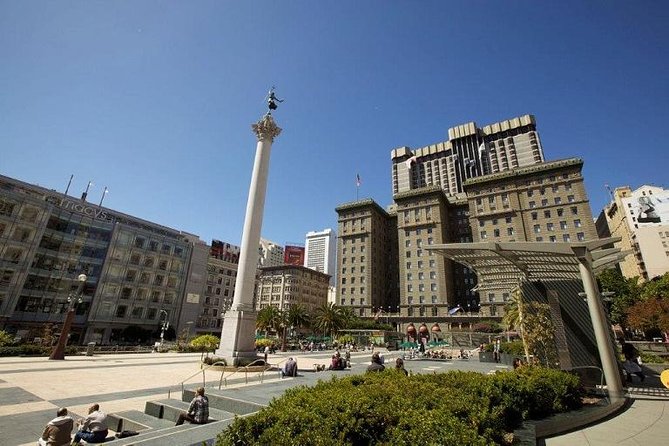 Big Bus SF: Hop-on Hop-off Tour with 17 Stops and Sunset Option - Who should book this tour?