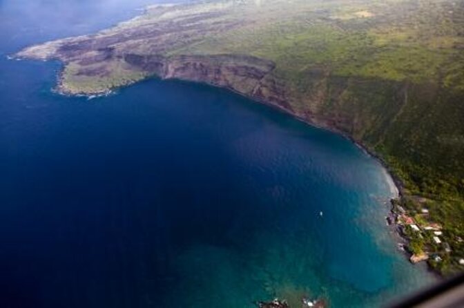 Big Island: Captain Cook Snorkel On A Power Catamaran With Lunch - The ride back along Kona’s volcanic coast