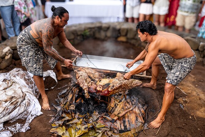 Big Island, Hawaii: Admission to Voyagers of the Pacific Luau - Seating is the biggest practical issue