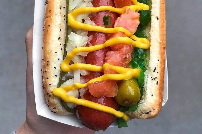 Bikes, Bites & Views: Chicago's Signature Dishes Bike Tour-Adults - The lakefront is the tour’s calm center
