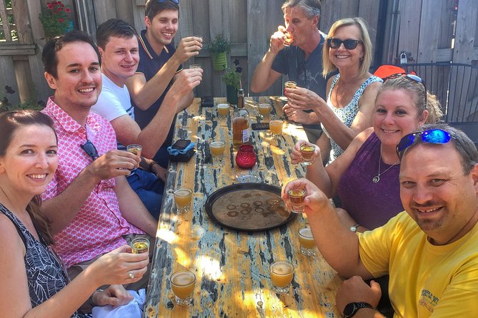 Bikes, Bites & Views: Chicago's Signature Dishes Bike Tour-Adults - Start at Bobby’s Bike Hike on Lake Shore Drive