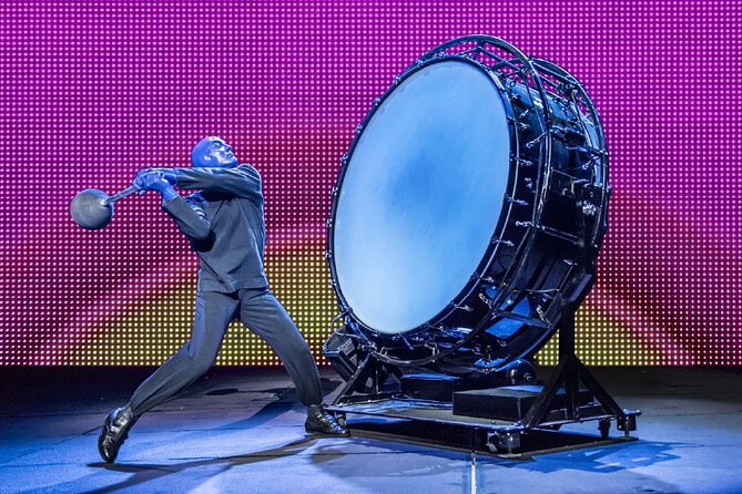 Blue Man Group at the Luxor Hotel and Casino - What Blue Man Group actually feels like