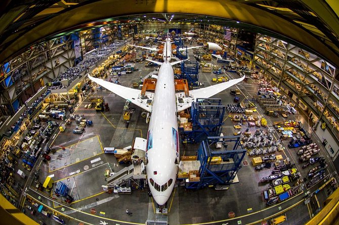 Boeing Factory Tour with Guided Transport from Seattle - Who will enjoy this most