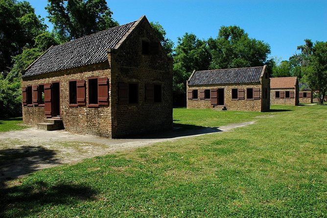 Boone Hall Plantation Admission & Tour with Transportation from Charleston - The porch tour and the changing Boone Hall story