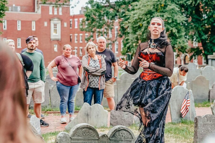 Boston: 1.5-Hour Ghosts and Gravestones Tour - Key points to know before booking