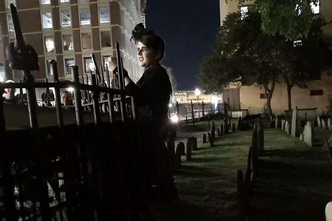 Boston Ghosts and Gravestones Trolley Tour - Weather, clothing, and comfort