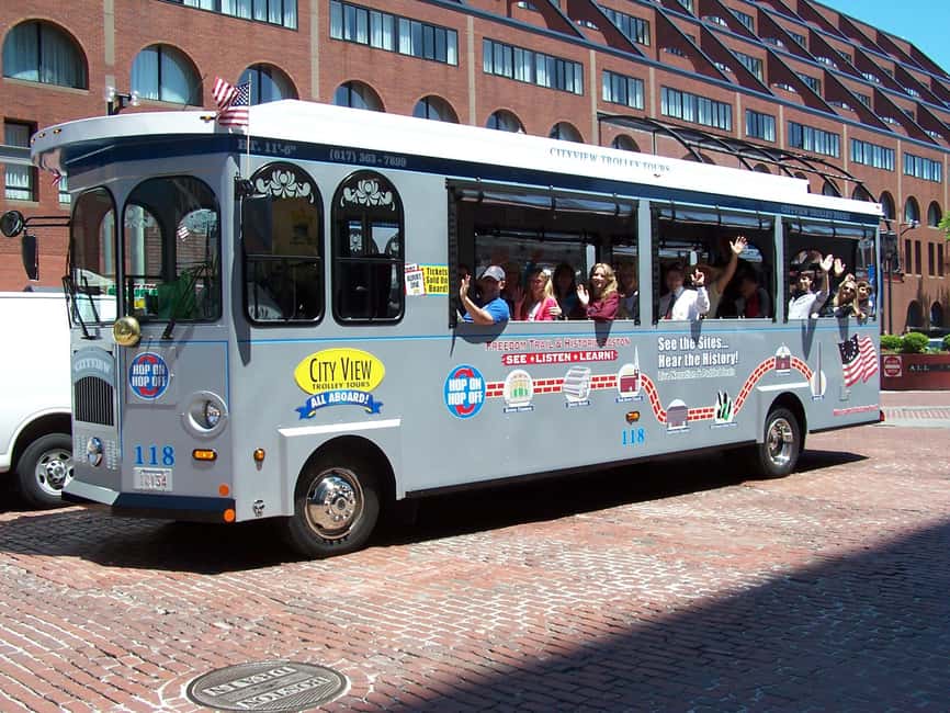 Boston: Hop-On, Hop-Off 20+ Stops Trolley Ticket - Why the trolley works well in Boston
