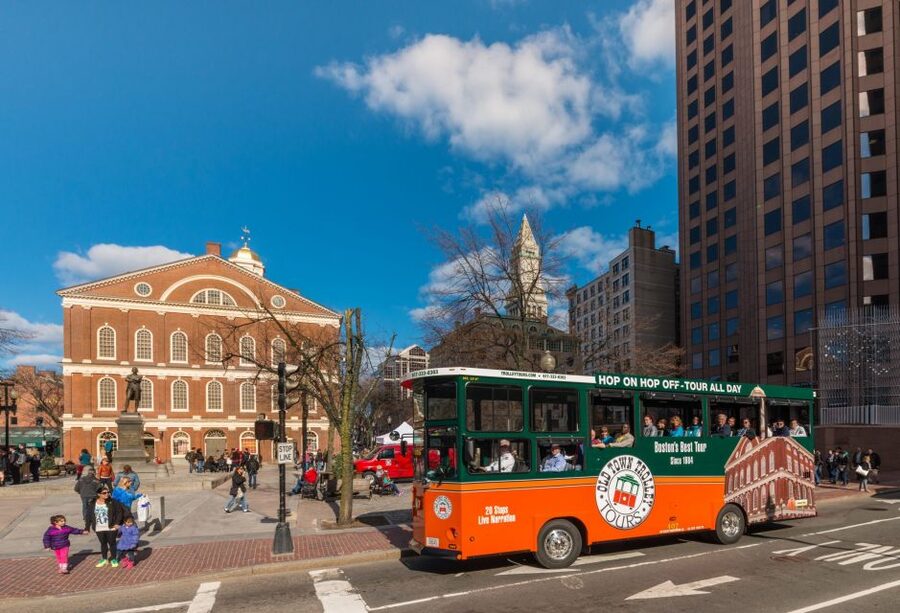 Boston: Hop-on Hop-off Old Town Trolley Tour - Why the trolley works well on a first Boston visit