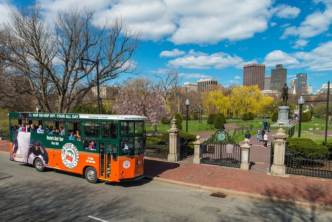 Boston Hop-On Hop-Off Trolley Tour with 13 Stops - Stop 7 at Park Plaza is the key transfer point