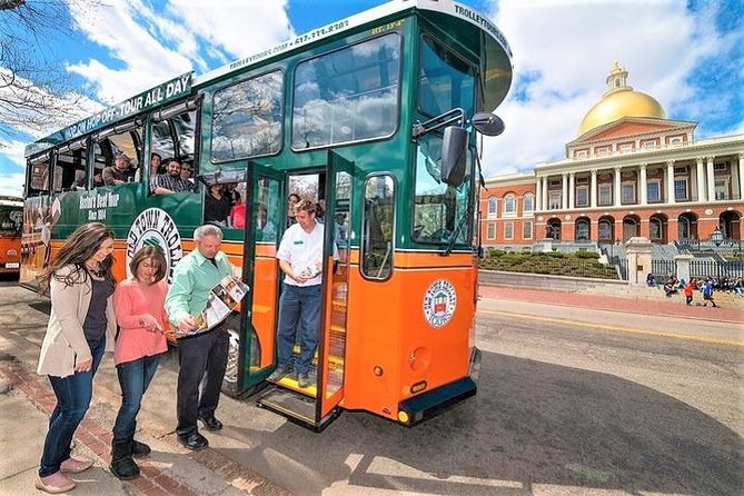 Boston Hop-On Hop-Off Trolley Tour with 13 Stops - Stops 4 to 6: North Station, downtown, and Cheers