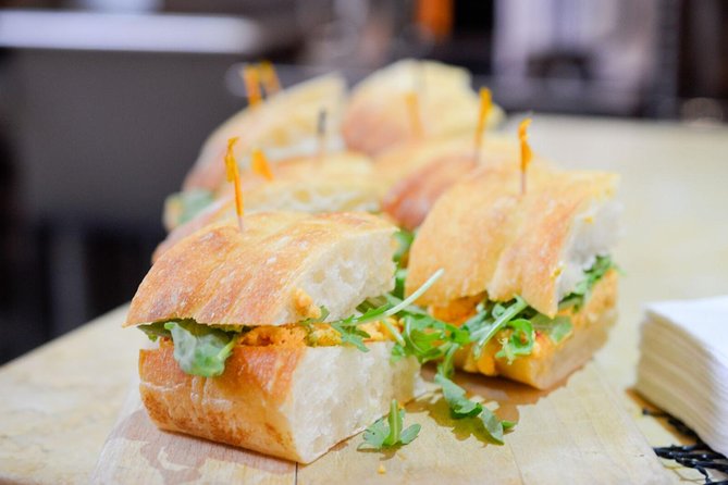 Brooklyn Food Walking Tour: Local Eats & Family‑Run Shops - Atlantic Avenue and Brooklyn Heights: a taste of the Middle East