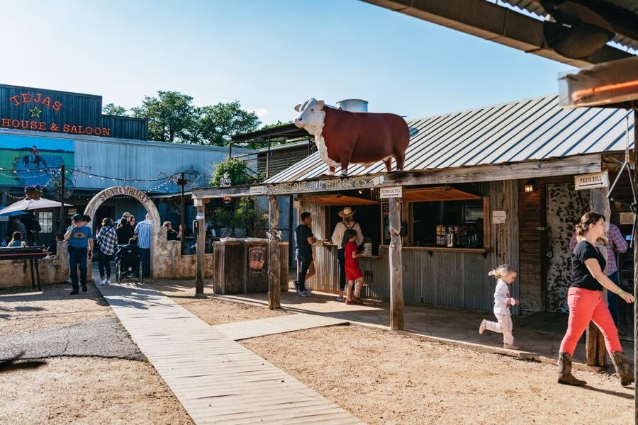 Bulverde: Saturday Night Rodeo General Admission Ticket - Mutton busting and the calf scramble