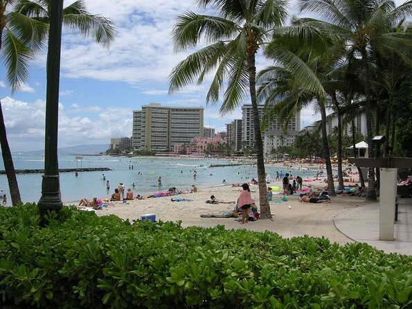BYOB Sunset Cruise off the Waikiki Coast - Quick takeaways for planning your cruise