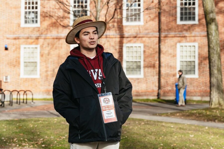 Cambridge: Harvard University Student-Guided Walking Tour - Widener Library and the power of a famous facade