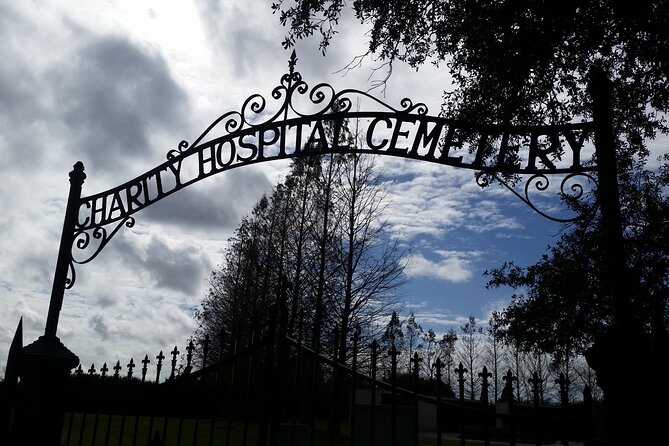 Cemetery and Ghost BYOB Bus Tour in New Orleans - Key points at a glance