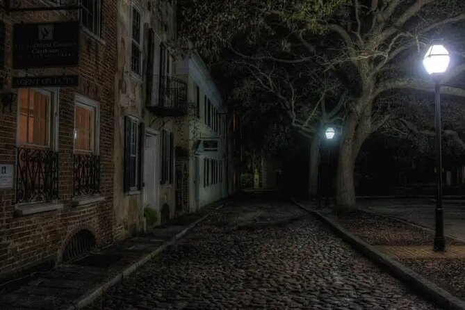 Charleston Ghosts of Liberty Guided Walking Tour - The value of a 90-minute walking tour