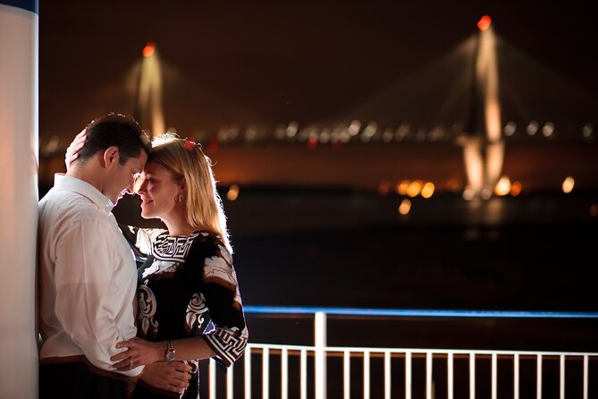 Charleston Harbor Luxury Dinner Cruise with Live Music - The Battery and Charleston’s waterfront